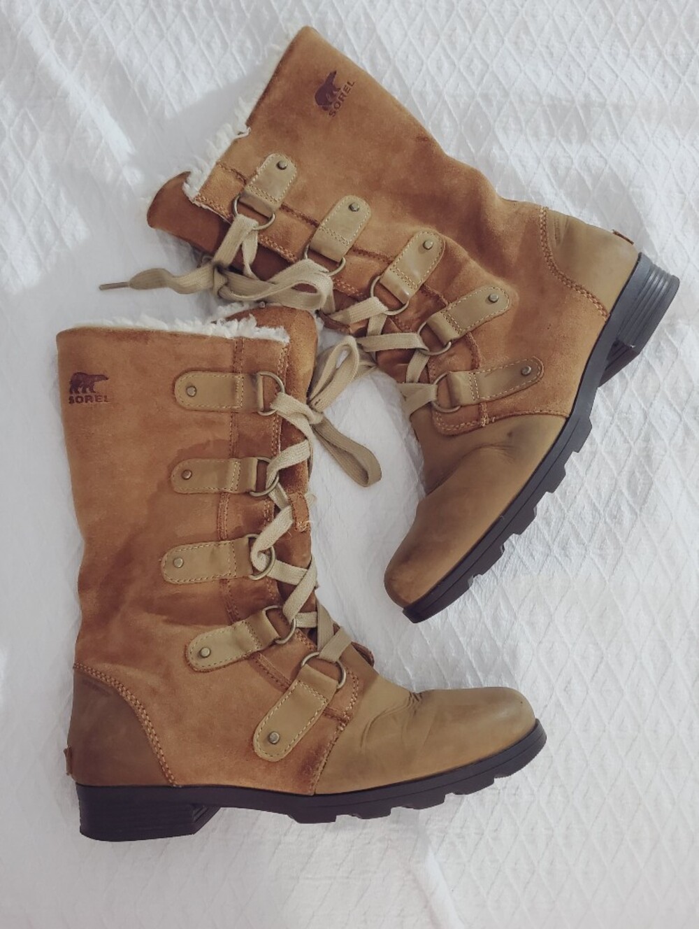 SOREL Tan/Camel Suede Sherpa-Lined Winter Boots With Winter Soles